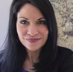Donna Lalwani, a clinical expert from Amen Clinics